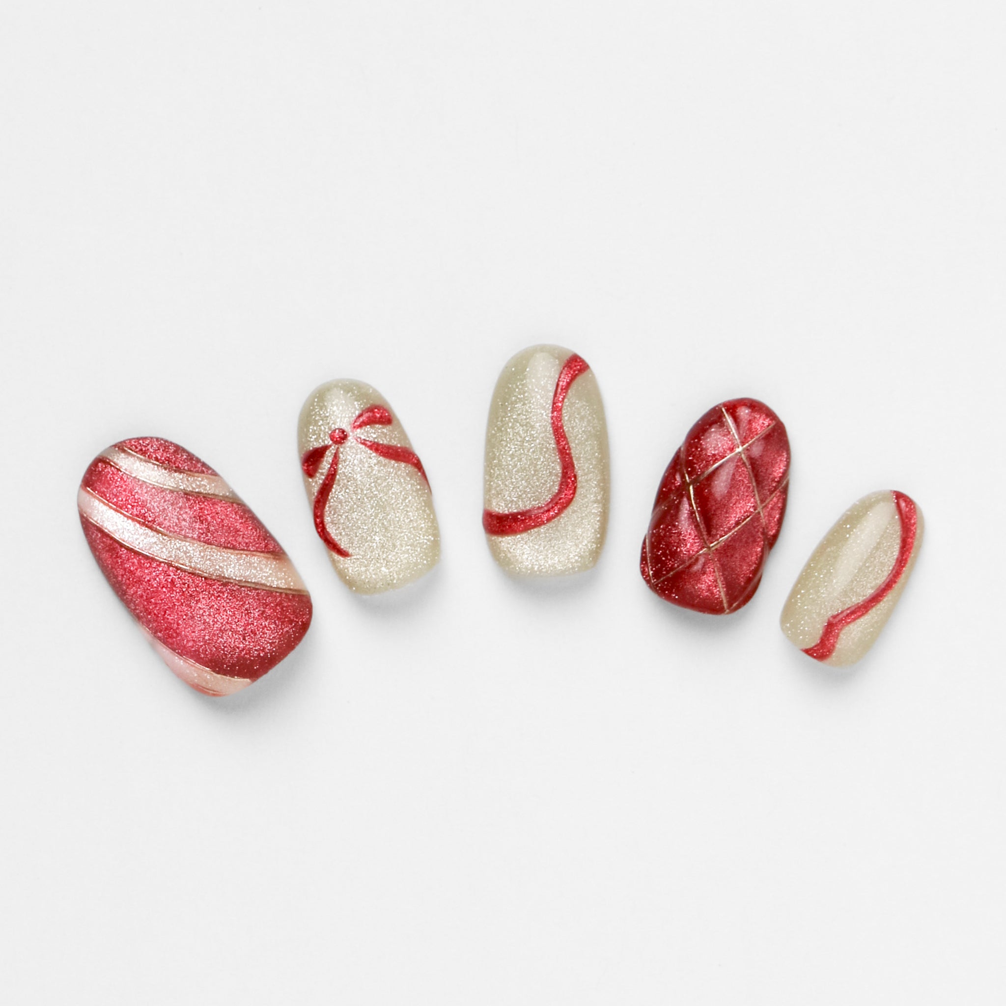 【期間限定】Snow Strawberry Charm