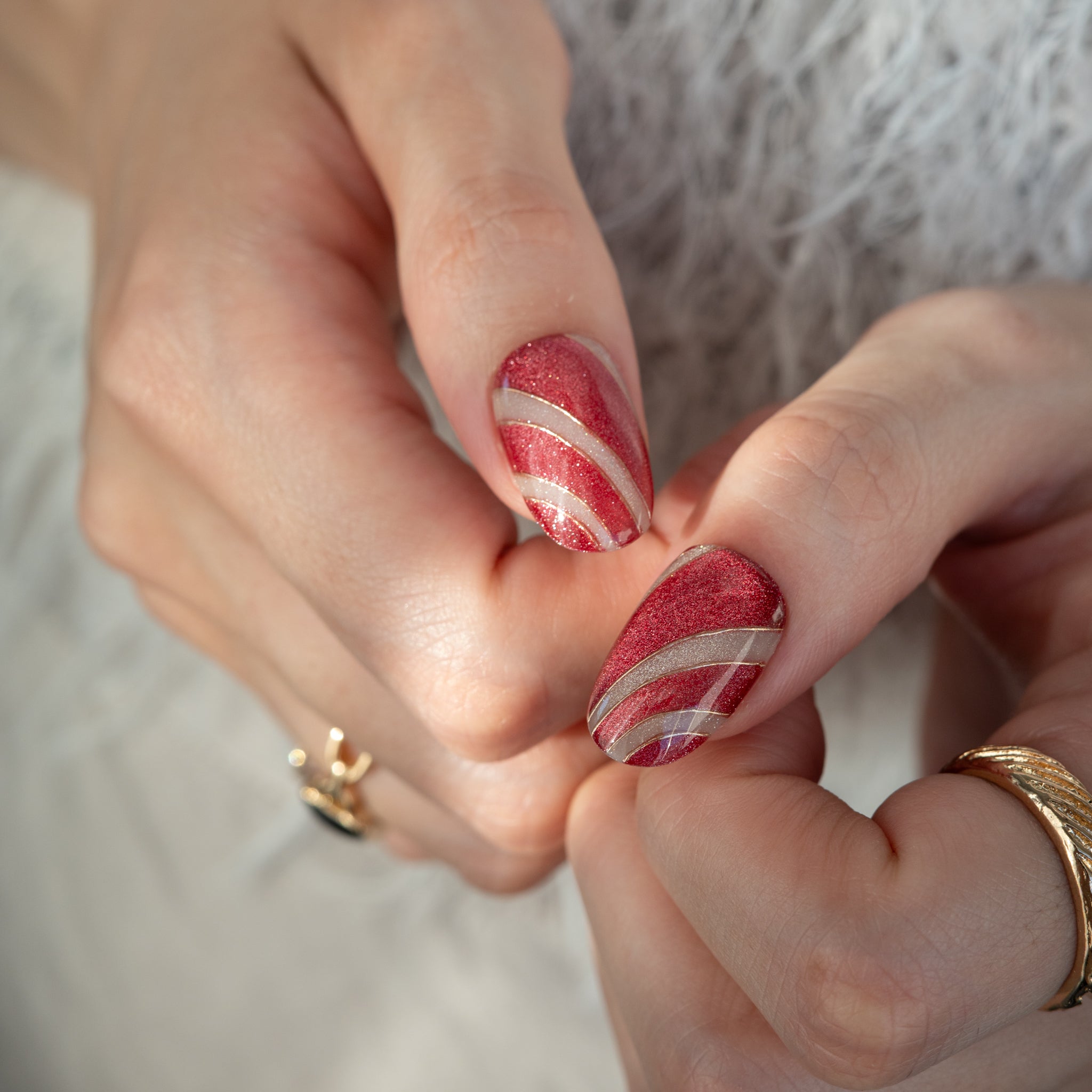 【期間限定】Snow Strawberry Charm