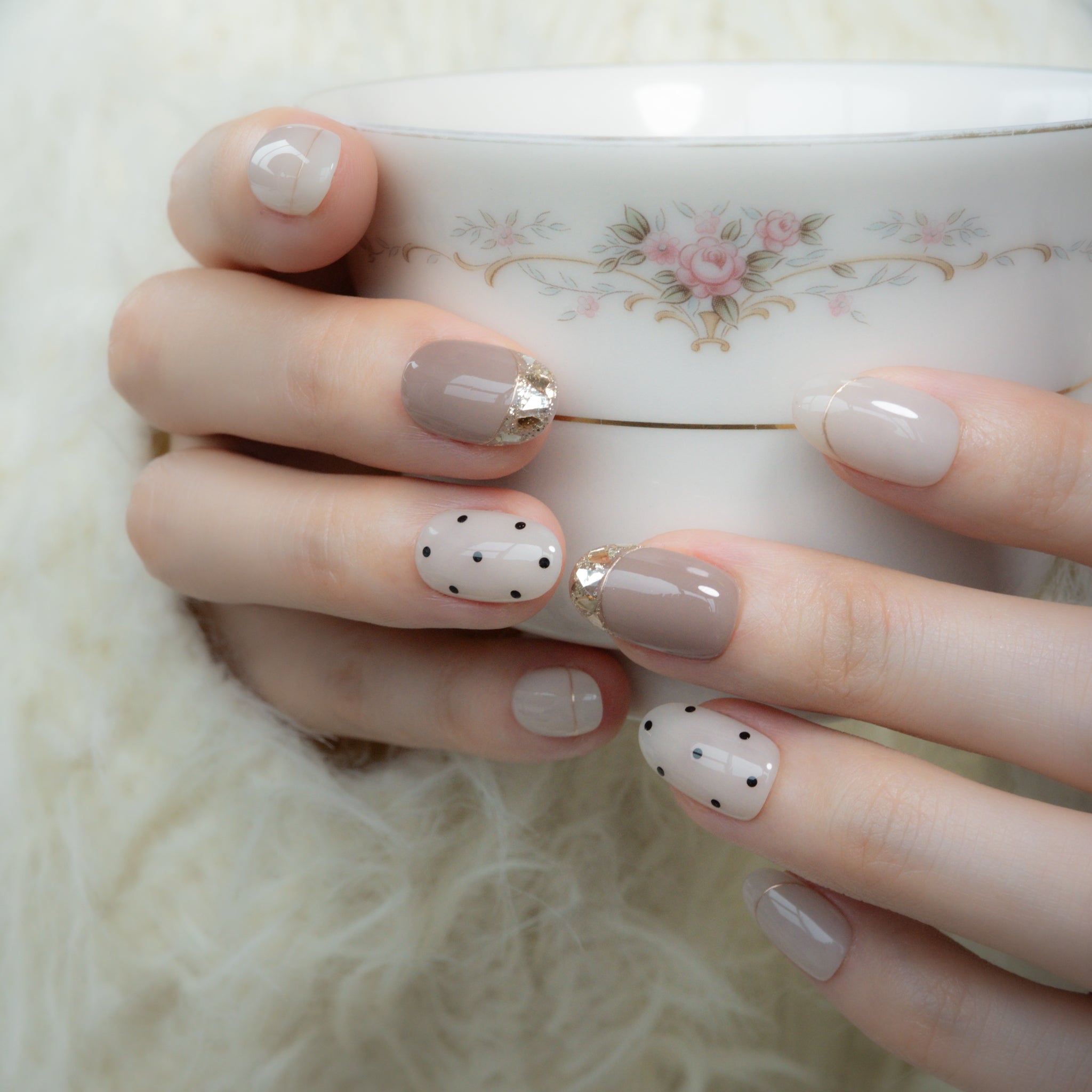 K Classic Dot Charm