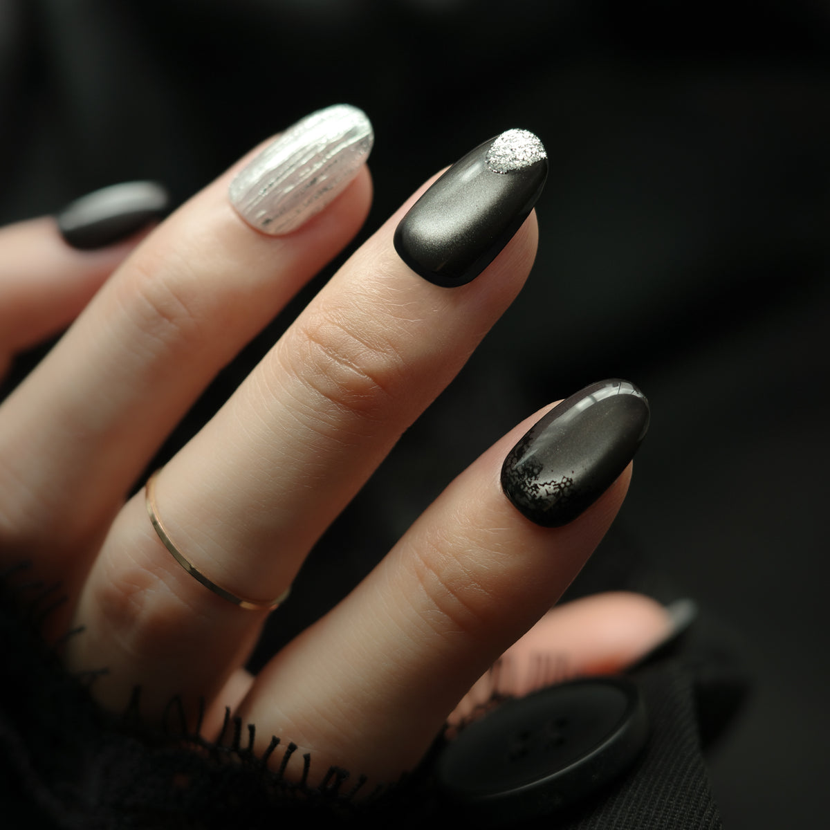 Chrome Noir