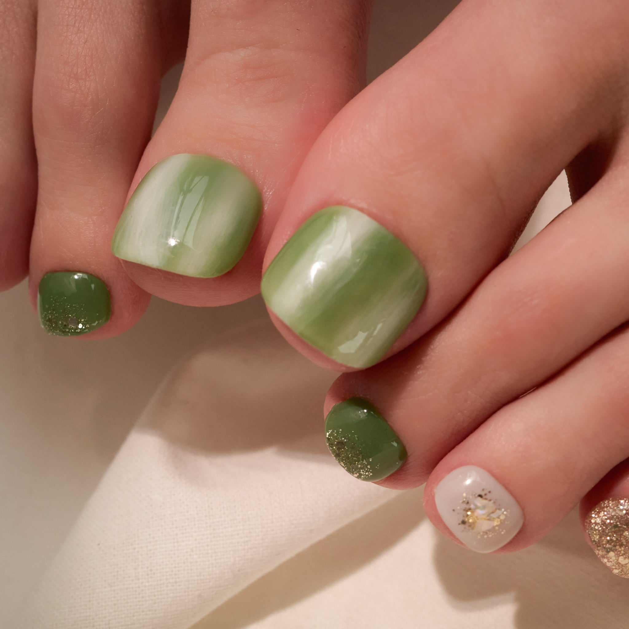 Mist Green