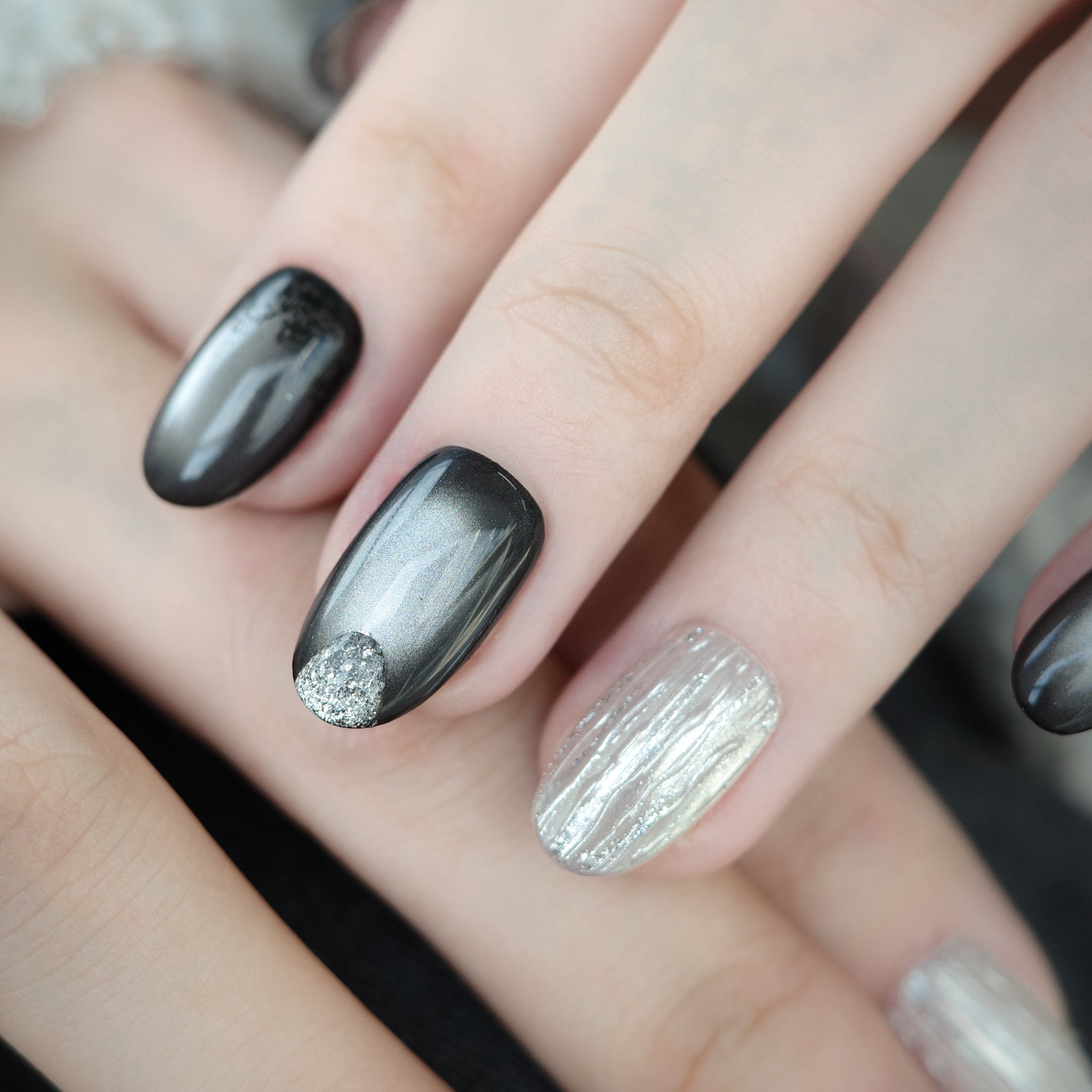 Chrome Noir
