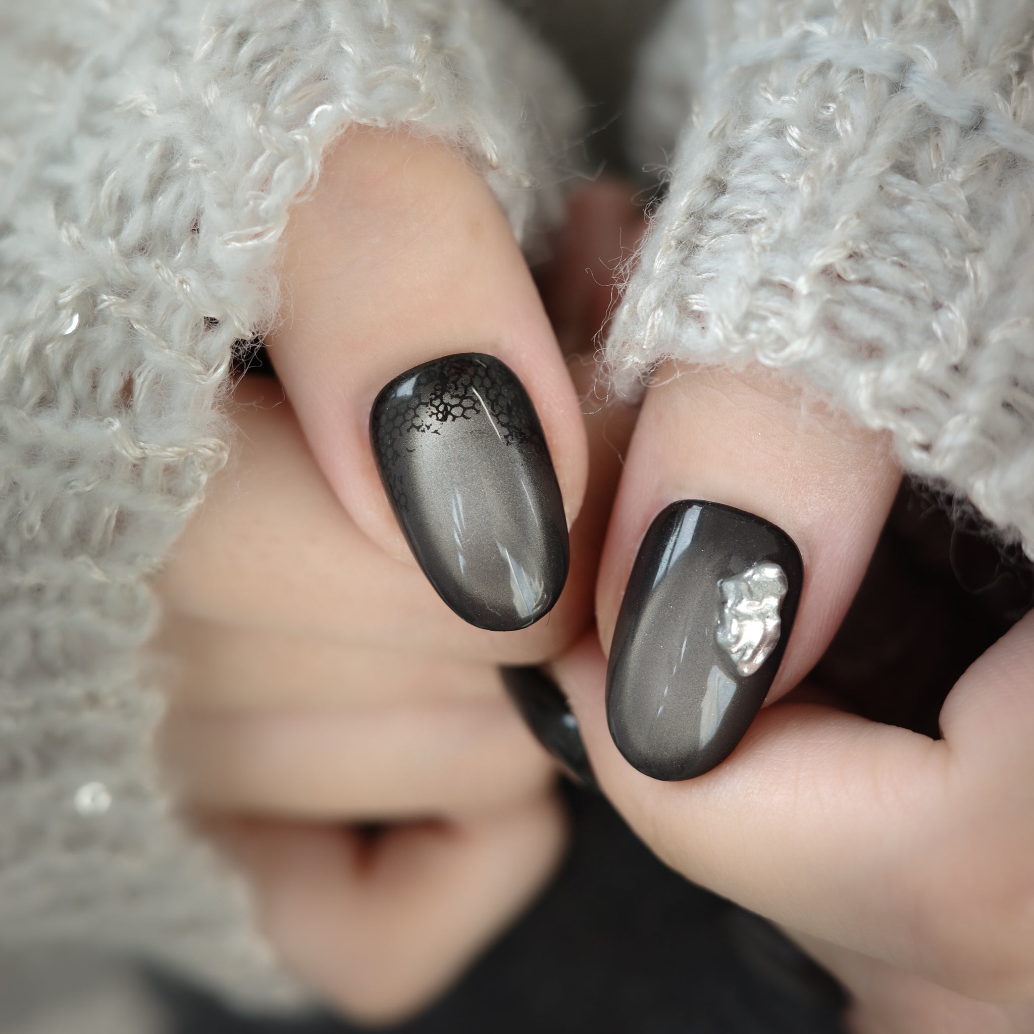Chrome Noir